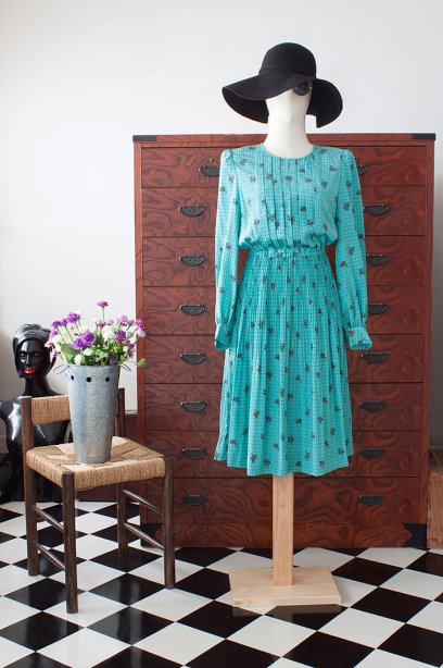 เดรสวินเทจ