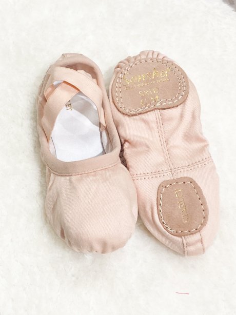 S81d Starlet Canvas Split-Sole ballet shoes