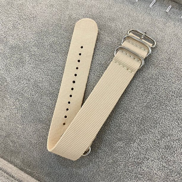 สายไนล่อน สำหรับนาฬิกาข้อมือ