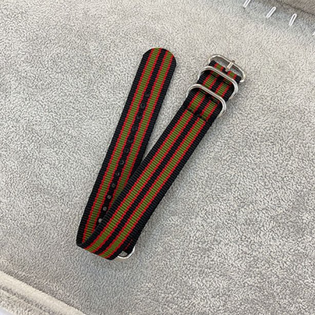 สายไนล่อน สำหรับนาฬิกาข้อมือ