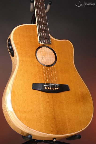 LR Baggs AEG-1 Acoustic Electric Guitar, Natural Engelmann Spruce Top