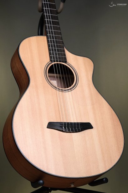 Furch Guitars GNc 2-SW - GNc Sitka Spruce/Black Walnut