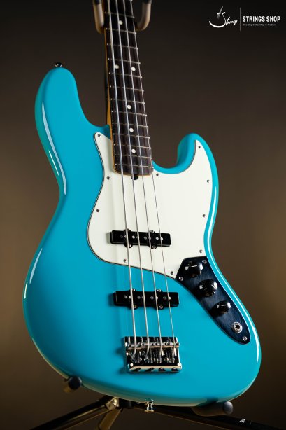 Used Fender American Professional II Jazz Bass - Miami Blue