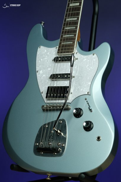 Guild Surfliner Deluxe Electric Guitar - Glacier Blue Metallic