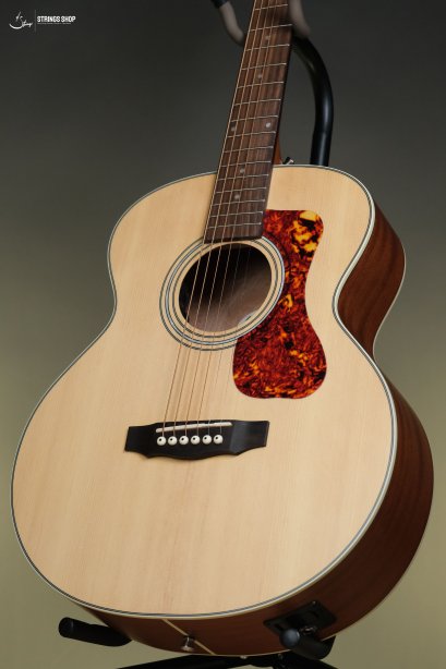 Guild Jumbo Junior Mahogany Acoustic-Electric Guitar - Natural