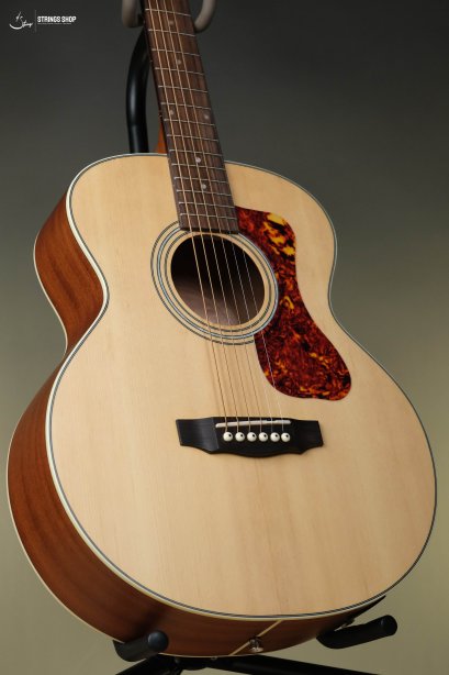 Guild Jumbo Junior Mahogany Acoustic-Electric Guitar - Natural