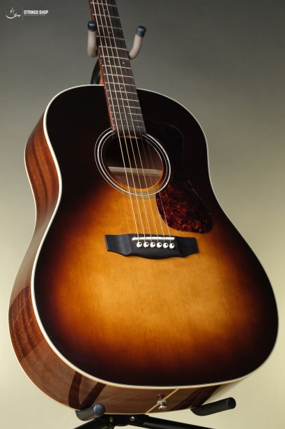 Guild DS-240 Memoir Acoustic Guitar - Vintage Sunburst