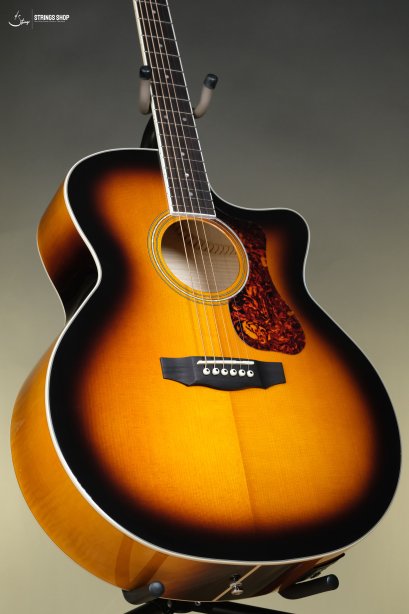 Guild F-250CE Deluxe Acoustic-Electric Guitar - Antique Burst