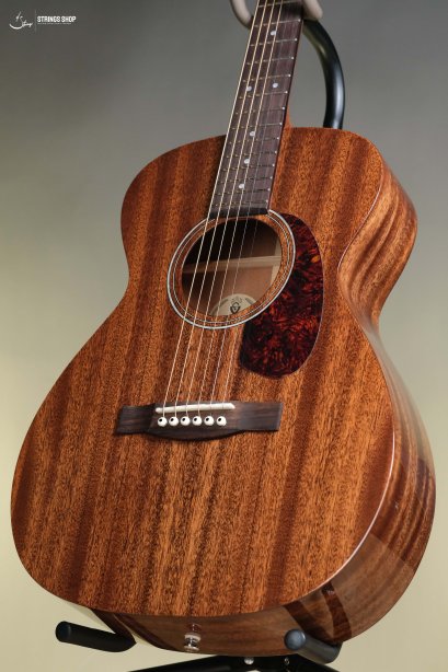 Guild M-120 Concert Acoustic Guitar - Natural