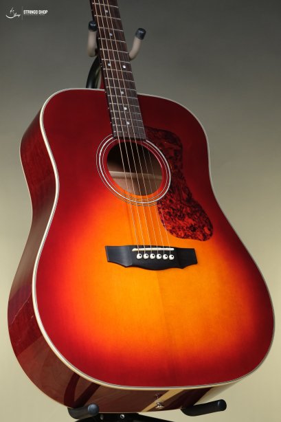 Guild D-140 Dreadnought Acoustic Guitar - Cherry Burst
