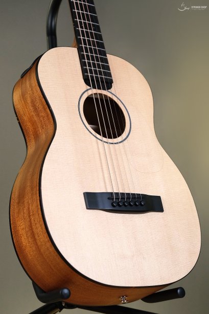 Furch Guitars LJ 10-SM- Sitka Spruce/African Mahogany