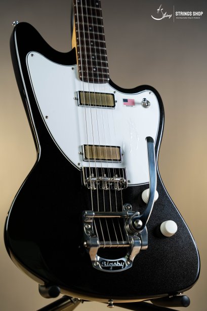 Harmony Standard Silhouette w/ Bigsby Electric Guitar w/Case, RW FB, Space Black
