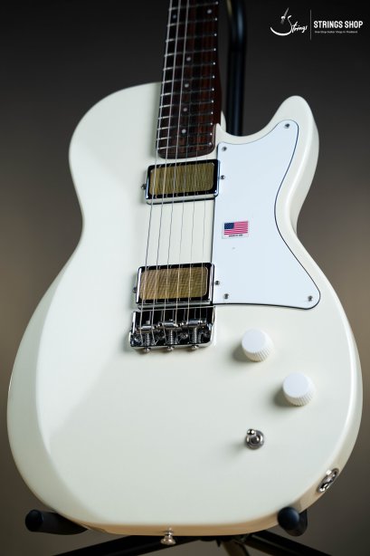 Harmony Standard Jupiter Electric Guitar w/Case, RW FB, Pearl White