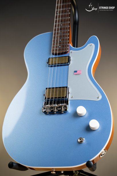 Harmony Standard Jupiter Thinline Electric Guitar w/Case, Sky Blue