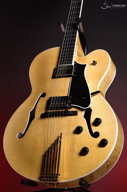 Heritage Standard Eagle Classic Hollow Electric Guitar with Case, Antique Natural