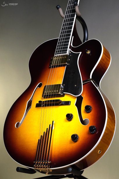 Heritage Standard Eagle Classic Hollowbody Electric Guitar - Original Sunburst