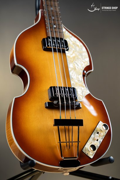 Höfner Violin Bass Artist
