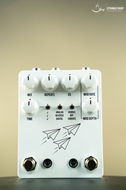 JHS FLIGHT DELAY (WHITE)