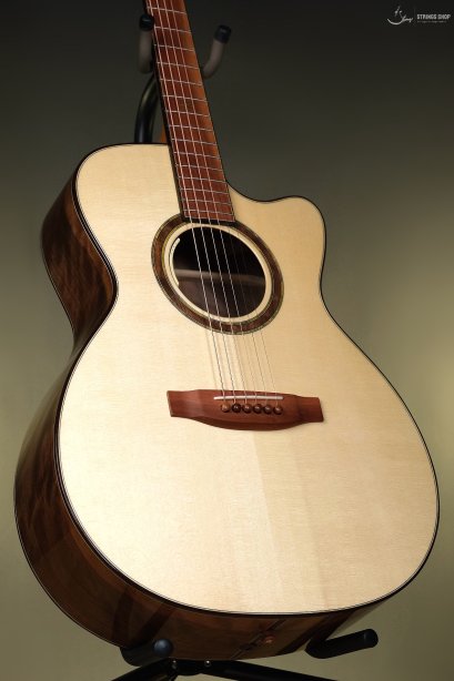 Lakewood M-25 CP