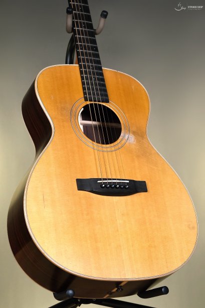 Lakewood M-32 Custom Honey-Dyed Top Relic