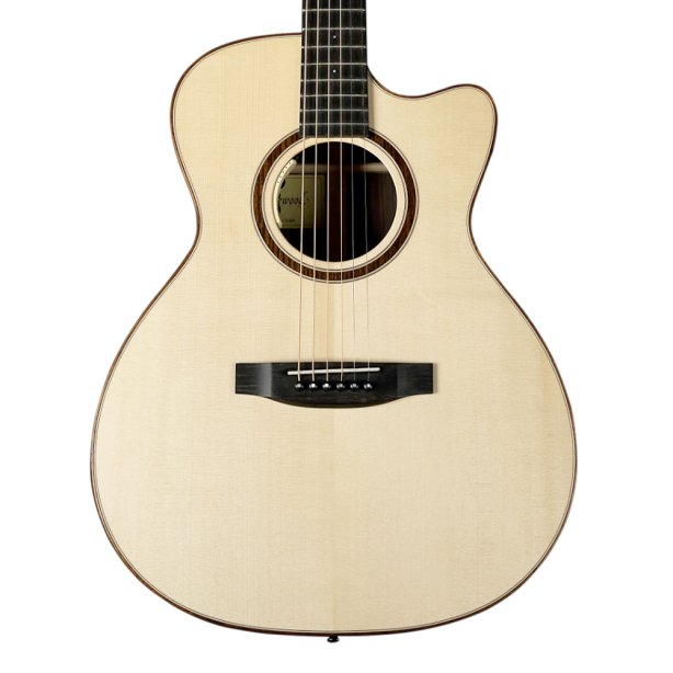 Lakewood M-31 CP Grand Concert Natural Finish