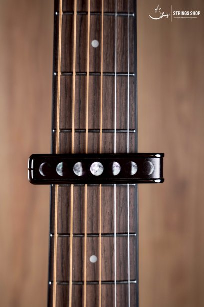 Thalia Moon Phases on Pearl | Deluxe Capo - Black Chrome