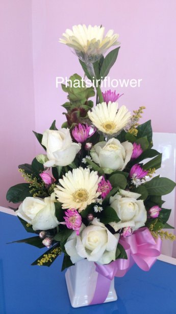 แจกันดอกไม้สด 82