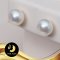 งานทองแท้ ราคาดี ไม่ควรพลาด ต่างหูมุกแท้ติดหู ตัวเรือนทองแท้ 18K น้ำหนักทอง 0.2 g. มุก Semi-round สีขาว ขนาด  8-8.5 mm. เกรด AA+  / SN670YE434