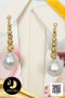 ต่างหูหมุดลูกตุ้มเม็ดบอลตัดลายทองแท้ 18K (น้ำหนักทอง 1.29g) ห้อยไข่มุก South Sea น้ำเค็มคัดเกรด สีขาว ทรงบารอก-หยดน้ำ ขนาด 10mm เกรด AA+ ตัวเรือนต่างหูหมุดบอลตัดลาย ทองแท้ 18K ความยาวส่วนห้อยประมาณ 2.5 cm / 2.5.64