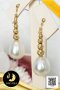 ต่างหูหมุดลูกตุ้มเม็ดบอลตัดลายทองแท้ 18K (น้ำหนักทอง 1.29g) ห้อยไข่มุก South Sea น้ำเค็มคัดเกรด สีขาว ทรงบารอก-หยดน้ำ ขนาด 10mm เกรด AA+ ตัวเรือนต่างหูหมุดบอลตัดลาย ทองแท้ 18K ความยาวส่วนห้อยประมาณ 2.5 cm / 2.5.64