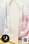 ต่างหู Threader สร้อยโซ่ตีแบนห้อยไข่มุก Edison น้ำจืดคัดเกรด สีขาว ทรงกลม ขนาด 10 mm เกรด AA (Luster AA+) ความยาวโซ่ประมาณ 4 cm ตัวเรือนต่างหู Threader และสร้อยโซ่ตีแบน เงินแท้ 92.5 ชุบทองคำขาว ความยาวโซ่ประมาณ 4 cm / 9.5.64