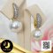 ต่างหู Latch Back ลิ่มโค้งประดับพลอยแท้ ห้อยไข่มุก South sea น้ำเค็มคัดเกรด สีขาว-White Silver ทรงเกือบกลม-กลม ขนาด 10-11 mm เกรด AA+ ตัวเรือนต่างหู Latch Back เงินแท้ 92.5 ชุบทอง ประดับพลอยแท้ White Topaz / 12.5.64