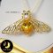 เข็มกลัดผึ้ง มุกน้ำจืดคัดเกรด สีพีช ทรงกลม ขนาด 5.5 mm เกรด AAA ตัวเรือนขนาดความกว้าง 5.5 cm สูง 3 cm ตัวเรือน Alloy ชุบทอง ประดับเพชร CZ และพลอยสังเคราะห์ / K230 / ก230 / 21.2.64