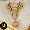 เข็มกลัดมุกกวางรูดอล์ฟ / K209