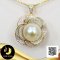 (ไม่รวมสร้อย) จี้กุหลาบ ประดับเพชร CZ มุก South Sea น้ำเค็มคัดเกรด สีทอง Light - Gold ทรงกลม ขนาด 13 mm เกรด AA+ ตัวเรือนจี้กุหลาบ เงินแท้ 92.5 ชุบทอง ประดับเพชร CZ / 2.6.64