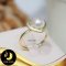 แหวนมุกเม็ดเดี่ยวหัวใจ ปรับไซส์ได้ มุกน้ำจืดคัดเกรด สีขาว ทรงกลม ขนาด 7 mm เกรด AA+ ตัวเรือนเงินแท้ 92.5 พ่นทราย ชุบทอง / C055