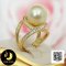 แหวน Signet Ring สองสายประดับเพชร ไข่มุกเม็ดเดี่ยว ไข่มุก South Sea  น้ำเค็มคัดเกรด สีทอง ทรงเกือบกลม ขนาด 12 mm เกรด AA+ ตัวเรือนแหวนแบบ Signet Ring เงินแท้ 92.5 ชุบทอง ประดับเพชร CZ / 21.7.64