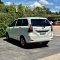 TOYOTA AVANZA 1.5 E ปี60