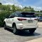 TOYOTA FORTUNER 2.4 V ปี63