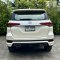 TOYOTA FORTUNER 2.4 V ปี60