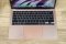 APPLE Macbook Air 13 (2020) M1 Ram8 SSD256 จอ13.3 ความชัดระดับ2k Cycle count 10 ครั้ง เครื่องพร้อมใช้งาน ขายถูกเพียง 15,990.- ครบกล่อง