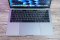 Apple Macbook Pro 13 (2019) Intel Core i5 Ram8 SSD128 จอ13.3 IPS True Tone มีไฟใต้คีย์บอร์ด พร้อมฟังก์ชั่นTouch Bar Cycle count 16 ครั้ง ครบกล่องพร้อมใช้งาน ขายเพียง 12,990.-