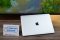 Apple Macbook Pro 13(2020) Touchbar Chip M1 Ram8 SSD256 จอขนาด 13.3นิ้ว ระดับ 2k Cycle count 334 ครั้ง สุขภาพแบตปกติ รีเซ็ตตัวเครื่องพร้อมใช้งาน ขายถูกเพียง 16,890.-