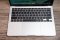 APPLE Macbook Air 13 (2020) M1 Ram8 SSD256 จอ13.3นิ้ว ความชัดระดับ2k รอบชาร์จ 64 ครั้ง สุขภาพแบตปกติ รีเซ็ตพร้อมใช้งานราคาเพียง 13,990.-เท่านั้น