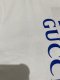 Gucci T-SHIRT WHITE SIZEM LOGO น้ำเงินแดง