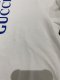 Gucci T-SHIRT WHITE SIZEM LOGO น้ำเงินแดง