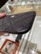 Chanel O CASE BLACK CAVAIR SHW HOLO31