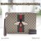 Gucci GG SUPREME BEE ZIP POUCH BAG