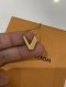 Louis Vuitton V NECKLACE GOLD 2018
