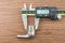 ข้อต่องอ 90°สแตนเลส (เกลียวนอก x หางไหล) 1/2"x10 mm